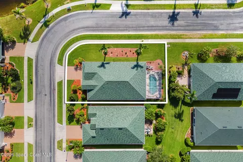View/Area - 3672 Shawnee Ln, Melbourne, FL 32901 photo 2 of 13