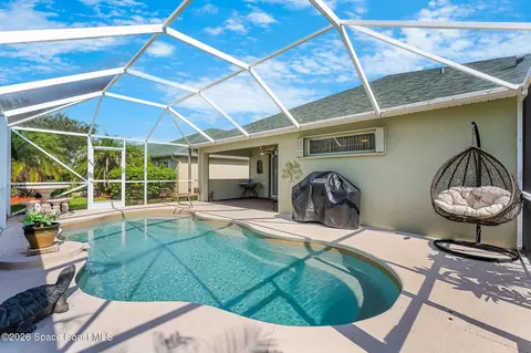 Exterior - 3672 Shawnee Ln, Melbourne, FL 32901 photo 3 of 9