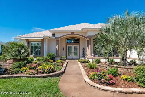 1670 Saint James Cir, The Villages, FL 32162