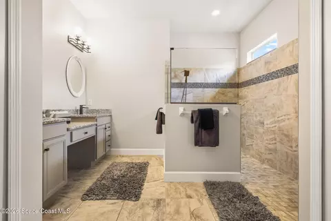 Bath - 668 Lorelei Ave, Melbourne, FL 32901 photo 1 of 3