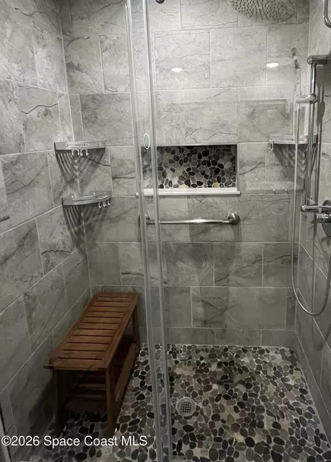 Bath - 406 Three Oaks Dr, Edgewater, FL 32141 photo 2 of 6