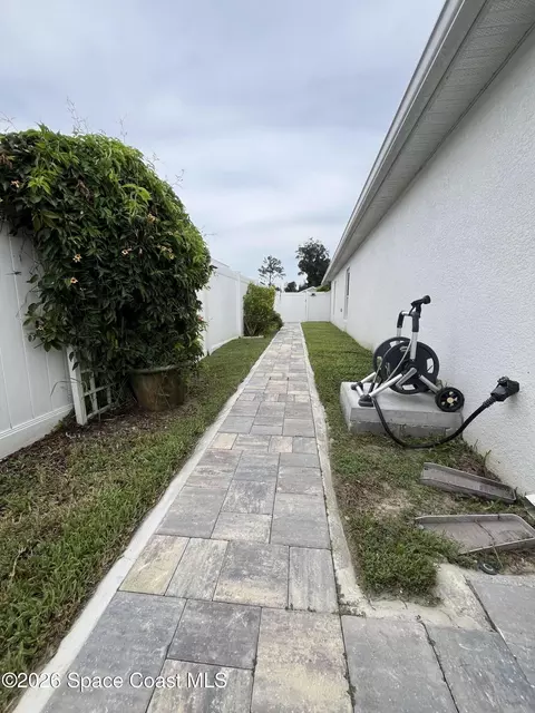 Exterior - 406 Three Oaks Dr, Edgewater, FL 32141 photo 12 of 13