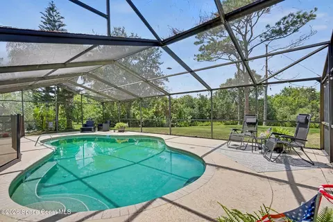 Exterior - 3750 Shady Run Rd, Melbourne, FL 32934 photo 5 of 7