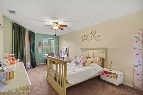 Bedroom - 3750 Shady Run Rd, Melbourne, FL 32934 photo 3 of 4