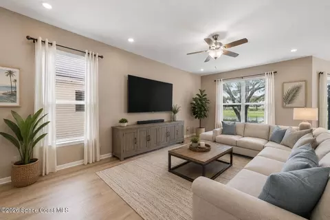 Living - 3970 Chardonnay Dr, Rockledge, FL 32955 photo 2 of 3
