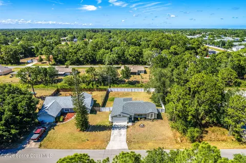 626 Waycross Rd SW, Palm Bay, FL 32908