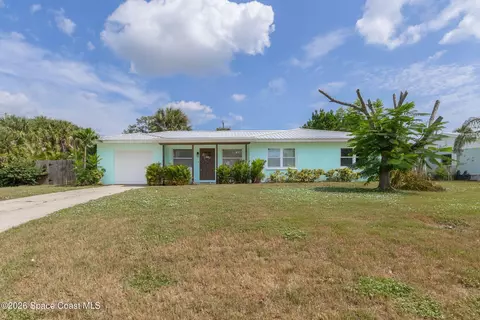 688 Charles Dr, Melbourne, FL 32935