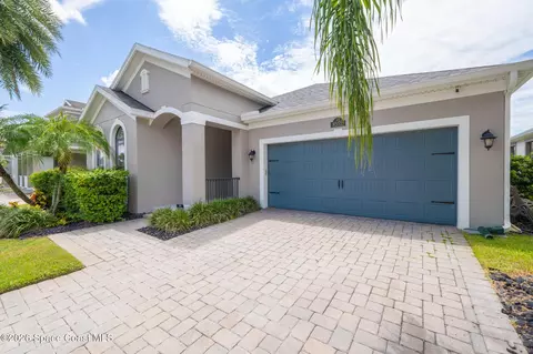 Exterior - 8552 Strom Park Dr, Melbourne, FL 32940 photo 1 of 18