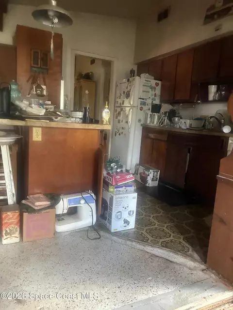 Kitchen - 29 W Azalea Cir, Rockledge, FL 32955 photo 2 of 2