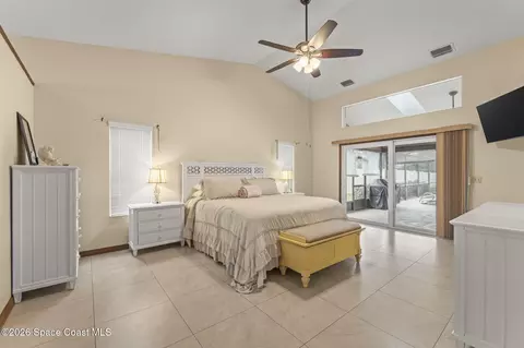 Bedroom - 3116 Fairview Dr, Melbourne, FL 32934 photo 1 of 4