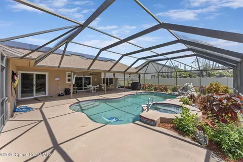 Exterior - 3116 Fairview Dr, Melbourne, FL 32934 photo 1 of 3