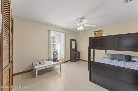 Bedroom - 3116 Fairview Dr, Melbourne, FL 32934 photo 4 of 4