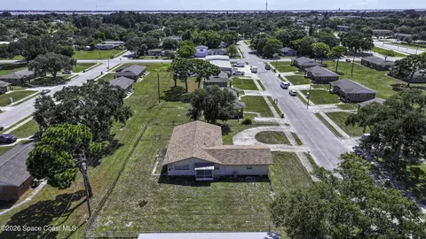 View/Area - 506 Walker St, Melbourne, FL 32901 photo 8 of 10