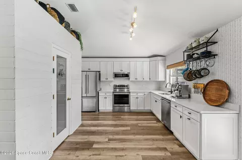 Kitchen - 4281 Brantley Cir, Rockledge, FL 32955 photo 2 of 4
