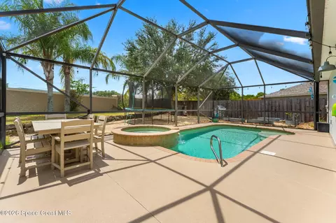 Exterior - 4281 Brantley Cir, Rockledge, FL 32955 photo 4 of 12
