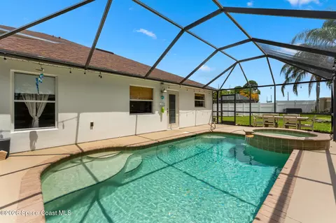 Exterior - 4281 Brantley Cir, Rockledge, FL 32955 photo 6 of 12