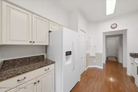 Entry Way - 1571 Sun Gazer Dr, Rockledge, FL 32955 photo 2 of 3