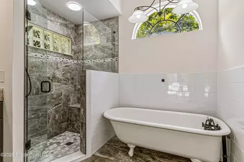 Bath - 1638 Rustic Way, Melbourne, FL 32935 photo 2 of 4