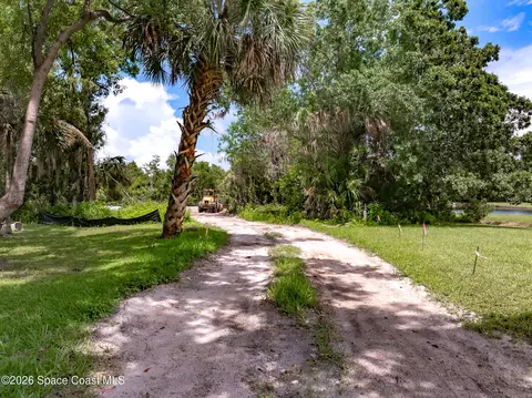 3580 Weeping Willow St, Melbourne, FL 32934 photo 4
