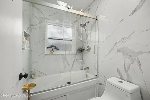 Bath - 7260 Freeport Rd, Cocoa, FL 32927 photo 2 of 4