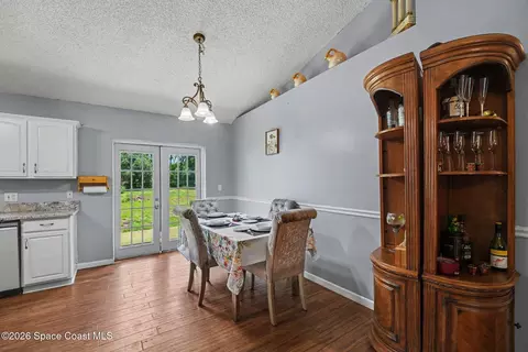 Dining - 7260 Freeport Rd, Cocoa, FL 32927 photo 3 of 3