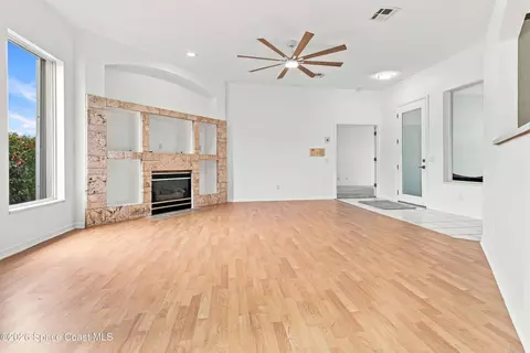Living - 511 Royston Ln, Melbourne, FL 32940 photo 2 of 3