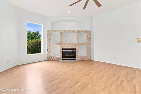 Living - 511 Royston Ln, Melbourne, FL 32940 photo 3 of 3