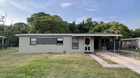 844 Gibson St, Titusville, FL 32780