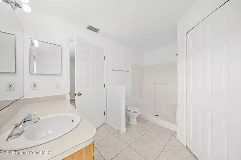 Bath - 2087 Deercroft Dr, Melbourne, FL 32940 photo 1 of 2