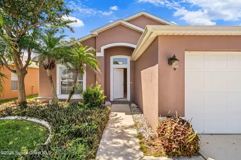Exterior - 2087 Deercroft Dr, Melbourne, FL 32940 photo 2 of 19