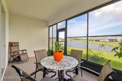 1596 Kylar Dr NW, Palm Bay, FL 32907