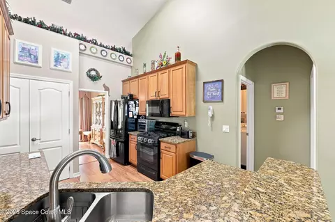 Kitchen - 720 Spring Oak Dr, Melbourne, FL 32901 photo 1 of 5