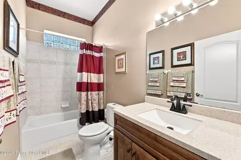 Bath - 720 Spring Oak Dr, Melbourne, FL 32901 photo 1 of 7