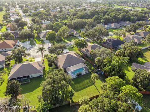 View/Area - 720 Spring Oak Dr, Melbourne, FL 32901 photo 8 of 9