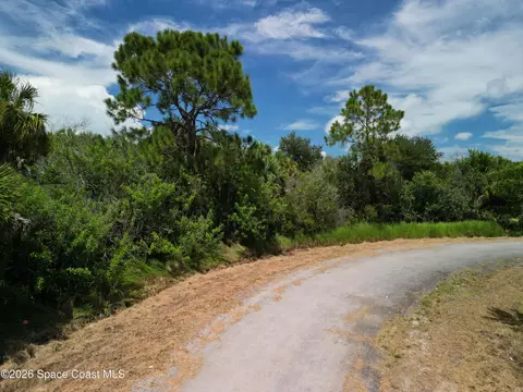 1848 Alwar Ave SW, Palm Bay, FL 32908