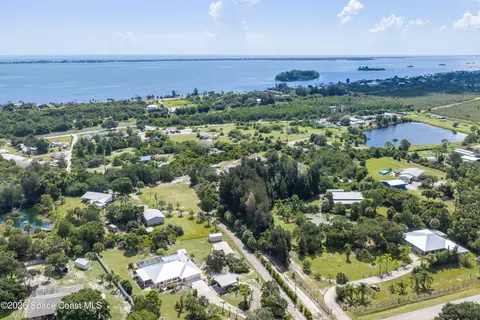 View/Area - 6715 Whispering Pines Ln, Grant, FL 32949 photo 13 of 19