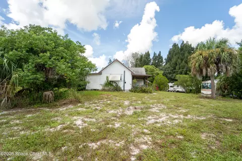 Other - 6715 Whispering Pines Ln, Grant, FL 32949 photo 6 of 18