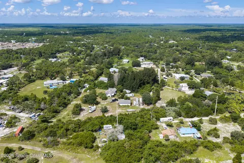 View/Area - 6715 Whispering Pines Ln, Grant, FL 32949 photo 7 of 19