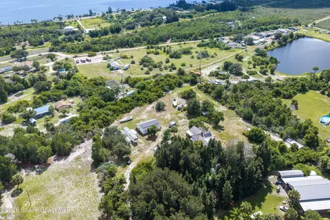 View/Area - 6715 Whispering Pines Ln, Grant, FL 32949 photo 16 of 19