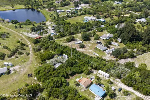 View/Area - 6715 Whispering Pines Ln, Grant, FL 32949 photo 5 of 19