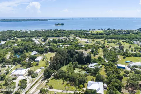 View/Area - 6715 Whispering Pines Ln, Grant, FL 32949 photo 12 of 19