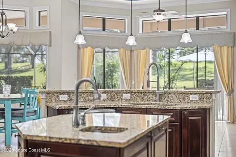 Kitchen - 3350 Thurloe Dr, Rockledge, FL 32955 photo 4 of 6