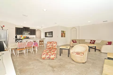 Living - 372 Catfish Pl, Cocoa, FL 32927 photo 1 of 2
