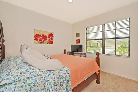 Bedroom - 372 Catfish Pl, Cocoa, FL 32927 photo 3 of 5
