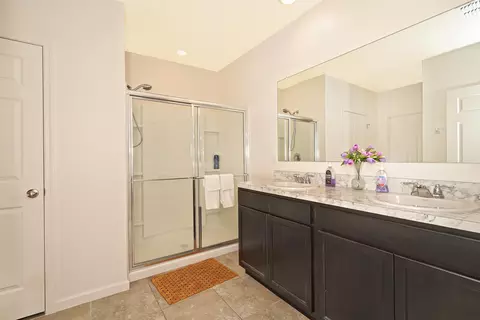 Bath - 372 Catfish Pl, Cocoa, FL 32927 photo 1 of 2