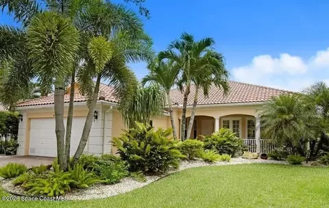 8030 Inagua Ln, Wellington, FL 33414