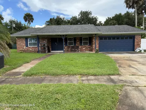 1705 S Lilac Cir, Titusville, FL 32796