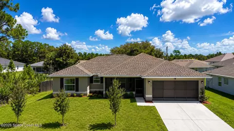 2751 Tolman Ave SE, Palm Bay, FL 32909