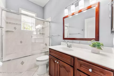 Bath - 5453 The Willows Dr, Melbourne, FL 32934 photo 5 of 5