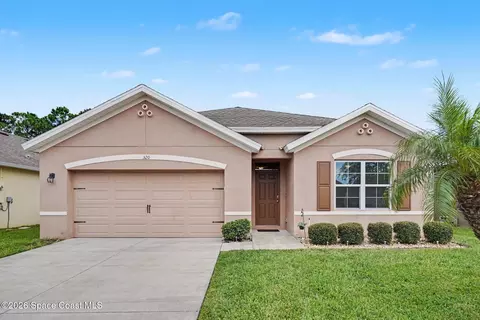 320 Forest Trace Cir, Titusville, FL 32780